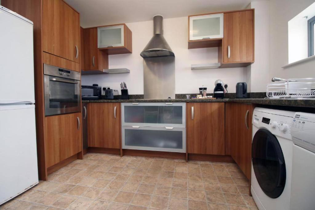 The Observatory By Mia Living 2 Bedroom Apartment Overlooking Swansea Beach With Free Parking 외부 사진