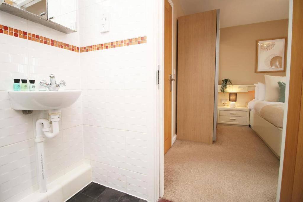 The Observatory By Mia Living 2 Bedroom Apartment Overlooking Swansea Beach With Free Parking 외부 사진