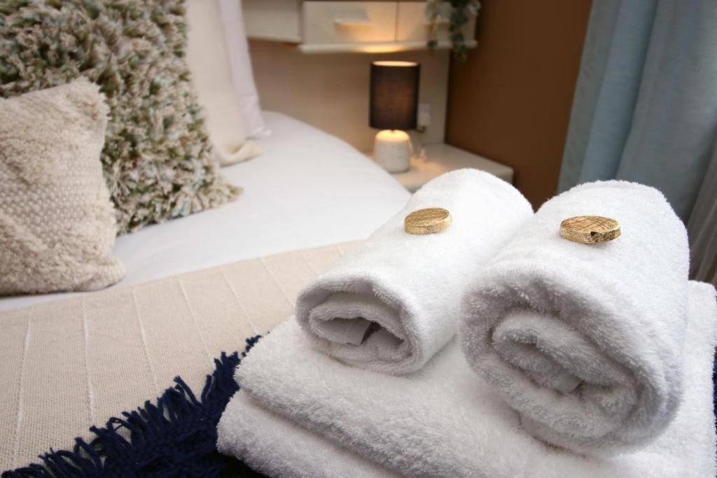 The Observatory By Mia Living 2 Bedroom Apartment Overlooking Swansea Beach With Free Parking 외부 사진