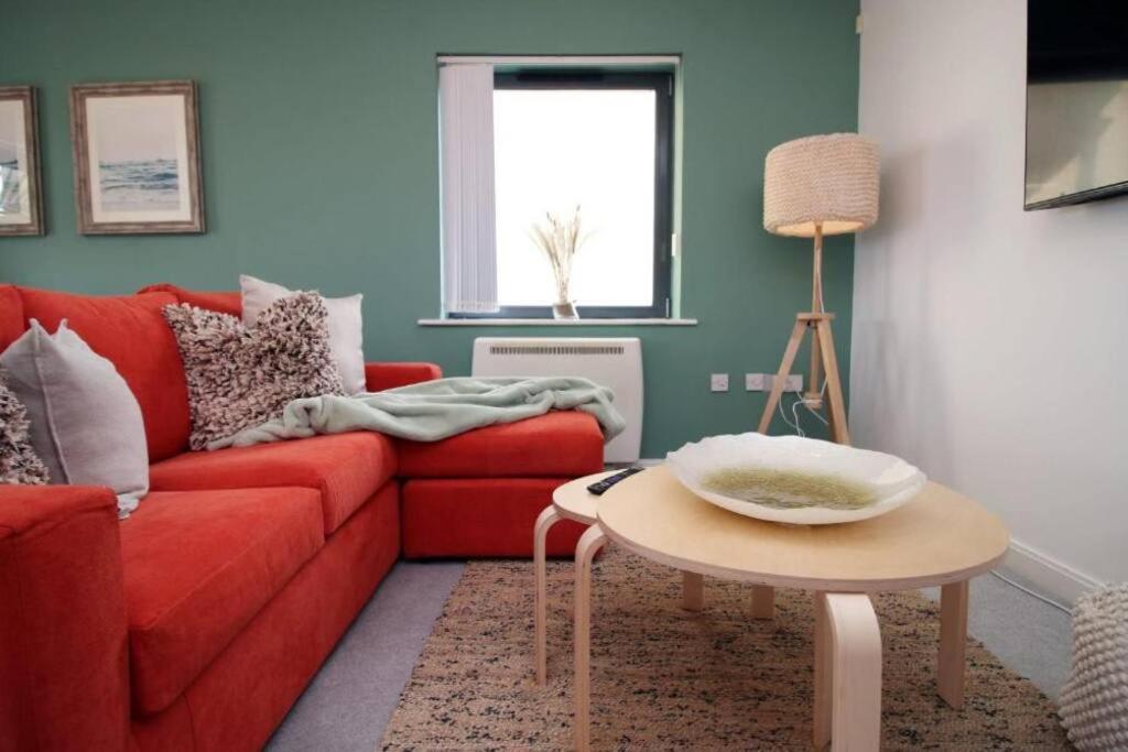 The Observatory By Mia Living 2 Bedroom Apartment Overlooking Swansea Beach With Free Parking 외부 사진