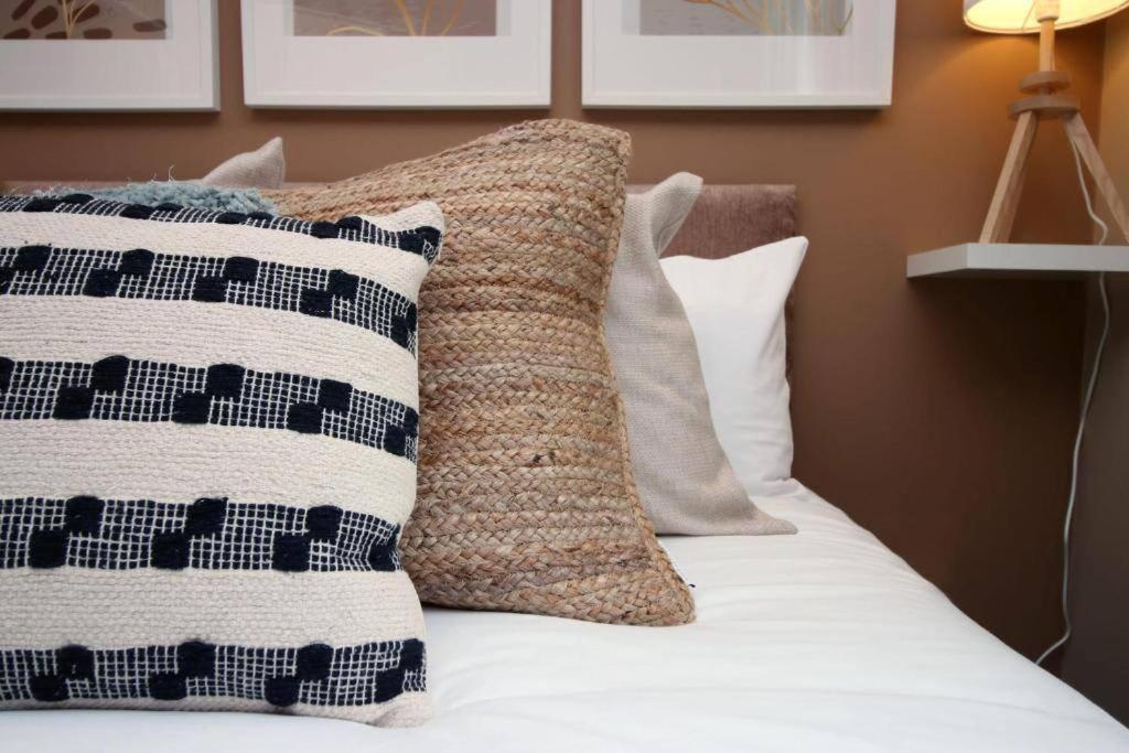 The Observatory By Mia Living 2 Bedroom Apartment Overlooking Swansea Beach With Free Parking 외부 사진